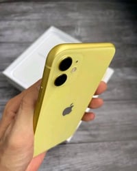 ايفون ١١ ١٢٨ • اصفر • بطارية ٨١٪