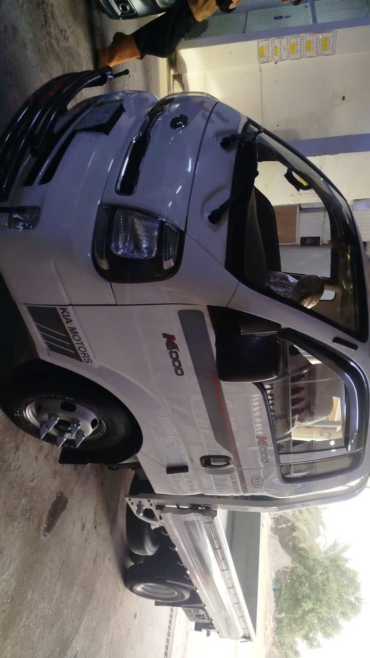 السلام عليكم للبيع كيا فحل موديل 2020 رقم واسط سنويه انكليزي باقي بس لوحات عل تبديل تحويل مباشر 
للاستفسار على الرقم ***********
 مكلف بالنشر وغير متواجد على الفيس بوك
