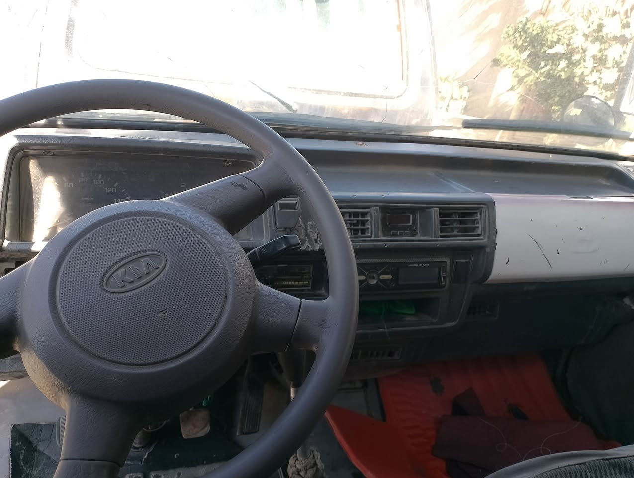 كيه بسته للبيع موديل 93 مكينه خيط بخار حداديه جديده تخم تاير مكاني بابل مهندسين اريد وكتله أو امداور سنويه 27 اي استفسار اتصل ***********

