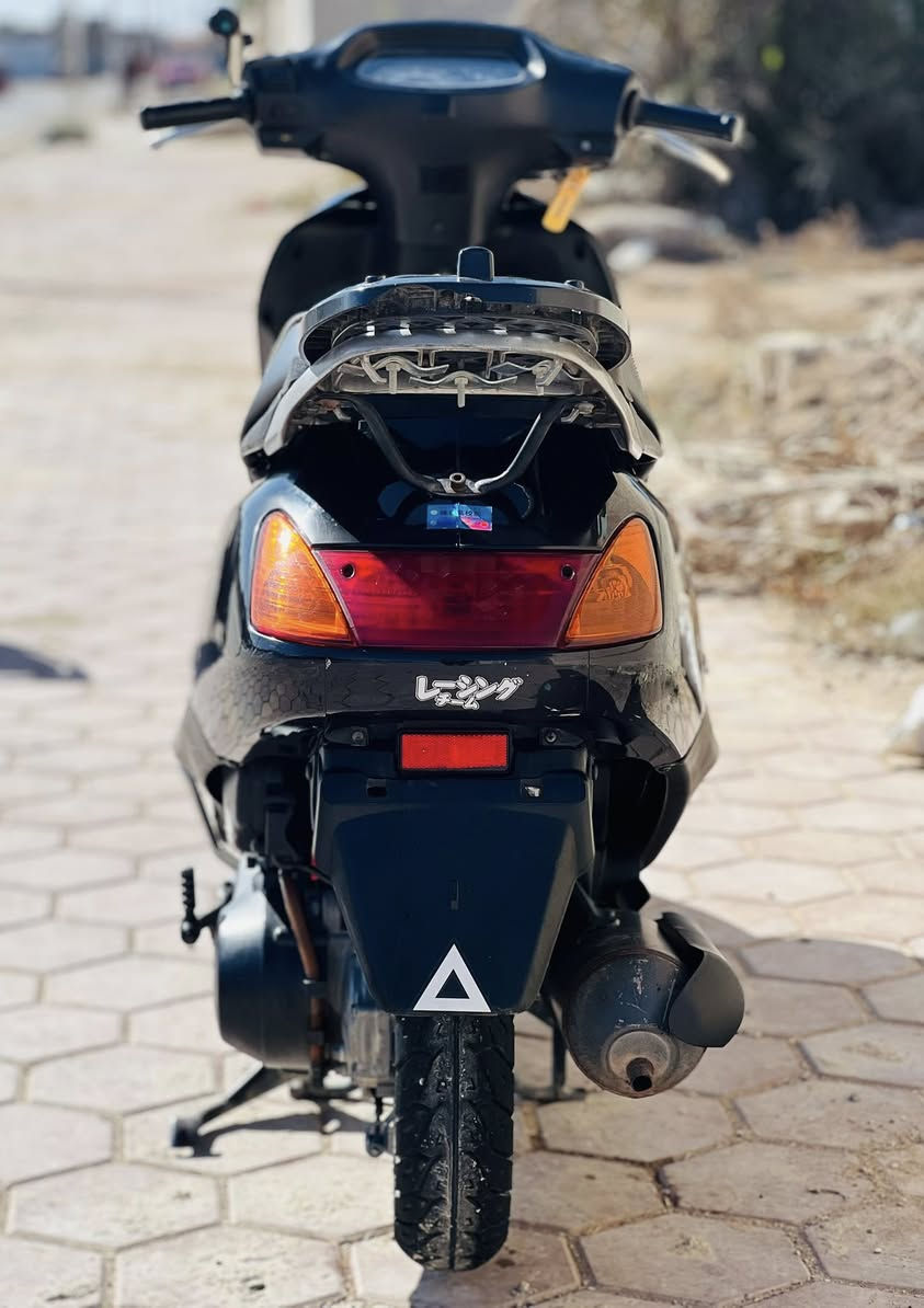 السلام عليكم
للبيع دراجه سبيسي ياباني
مكينه مامفتوحه ابد
مكينه ناعمه
نضيفه كلش كهربائيات كلها شغاله
مابيها أي نقص
للأستفسار ***********-***********
