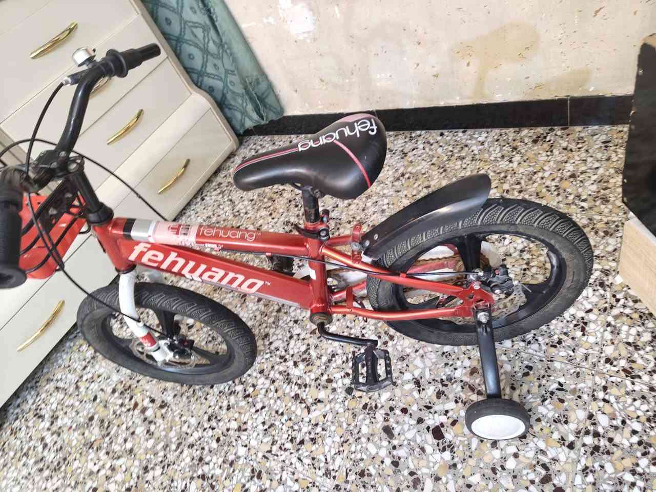 السلام عليكم  للبيع نضيف مابي اي نقص وشغال بريك دسك 
مكاني زعفرانية 55بي مجال 
***********

