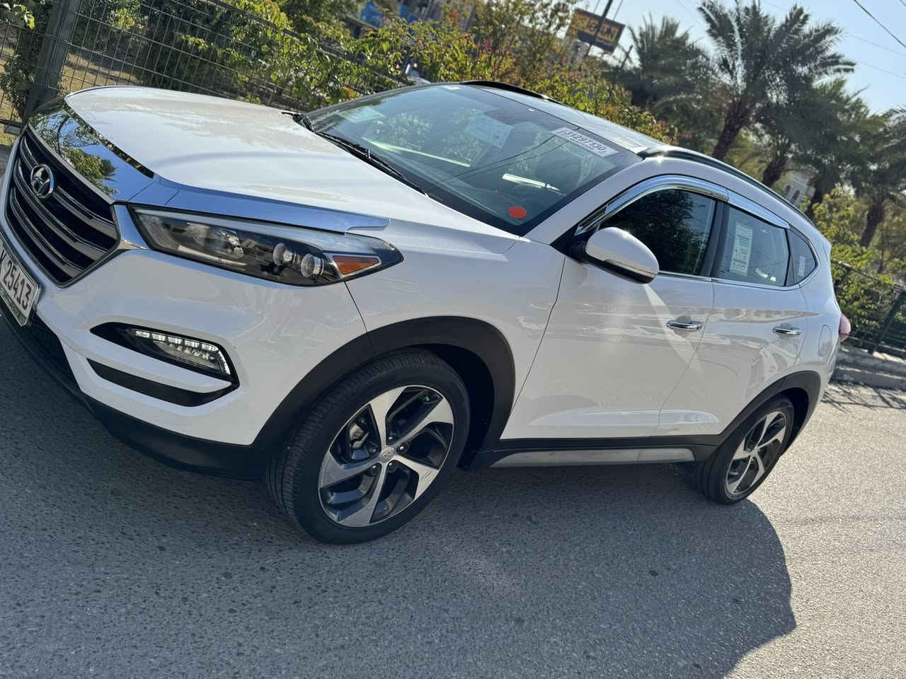 سلام عليكم توسان موديل 2017 امريكي فول واحد عل واحد تيربو اعله فه حادث فقط باب خلفي جهت الصدر وباب صدر الحافه مالته فقط بدون دواخل سياره جديده شمتصور رقم سليمانيه جديد رايد تحويل او وكاله تمر  سعر 155 مجال كلش بصيط مامتواجد عل فيس رقم الهاتف ***********
