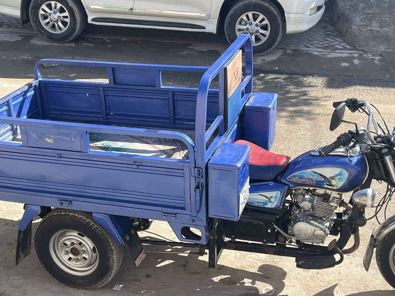 السلام وعليكم ستوته البيع رقم سنويه مديل 23 تحويل ثاني يوم اكسن لطش سعر 3مليون بيه مجال قليل مكاني الحيانيه اول لاين ***********
