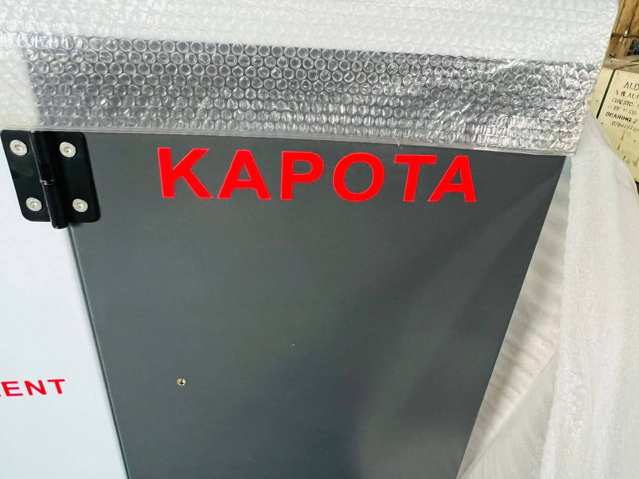 تعلن شركة الساير 
مولدات كابوتا ٤ سلندر ٢٢ كي في 

توليد ستامفورد نحاس 100% 
كاتم شاشه اوتو فول حمايه 
تشغيل إطفاء اوتو 
#السعر ٣٠ ورقه 
العنوان بابل ناحية الشوملي قرب الدفاع المدني 
***********
***********
