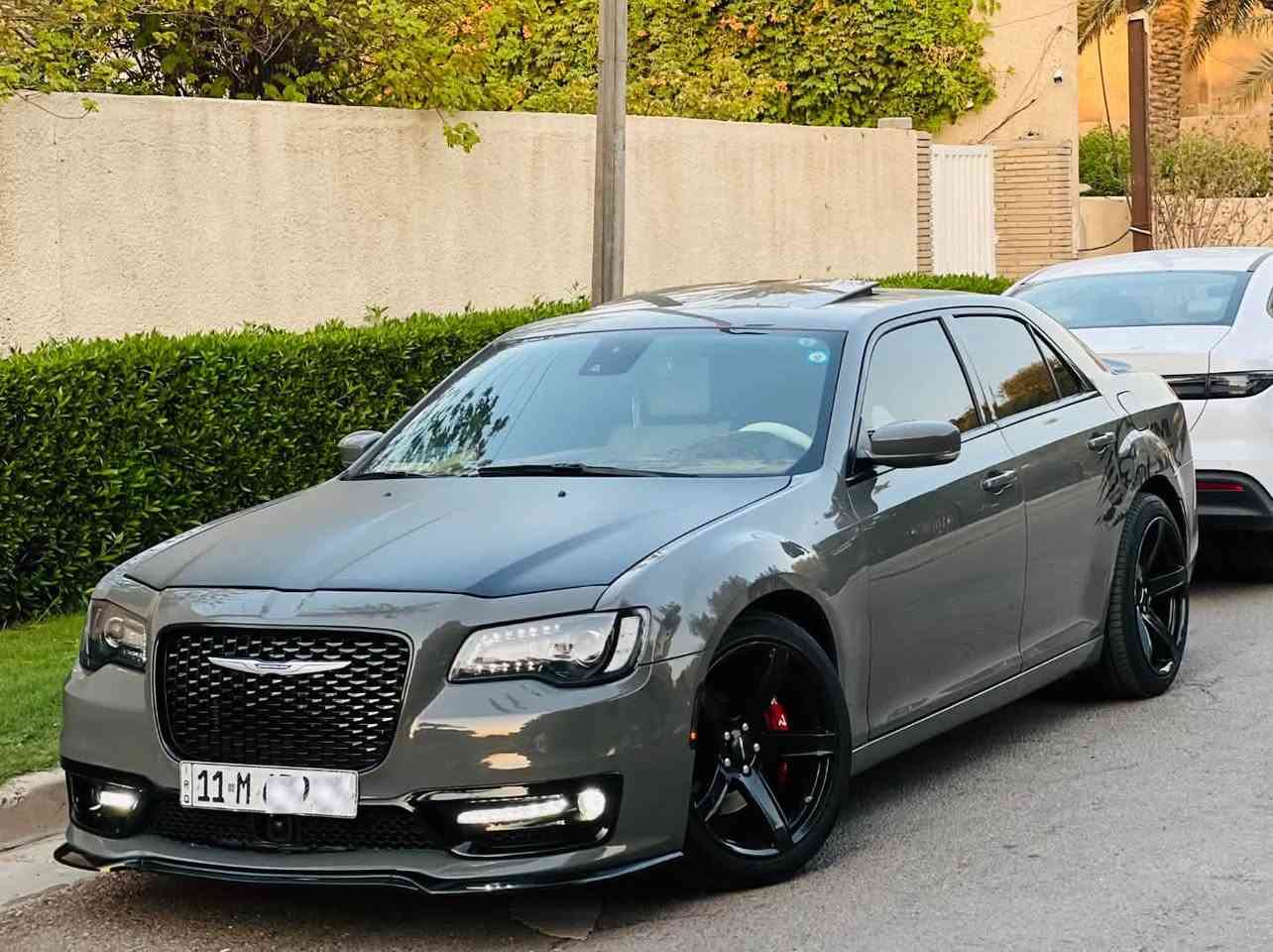 بيع مستعجل
اوباما 2019 S خليجية وكالة هارلم فول اعلى فئة

السعر 219 وبيها مجال رقم بغداد بسمي

مكاني بغداد *********** خاص مغلق

لسيارة خليجي وكالة بيها بلعراق صبغ جاملغين وبنيد

موصفات فول 1/1 ام الرادار
مكينة 5700 مكفولة 
ماشية 73
بانوراما 
رادار امامي 
تو ويل 
بصمة تشغيل
حساسات امامية
توقف ذاتي 
البريك مع البانزين تحكم كهرباء
كلاصات حار بارد 
بردة خلفية
رادار جانبي
دمام صوت
كير ماوس
شفتات استيرن
كشنات جلد 
كشنات كهرباء
دمامات صوت
تدفئة وتبريد امامي 
مانع انزلاق 
حساس خلفي
شاشه كبيره 
كامره دواره 
تحكمات استيرن.
