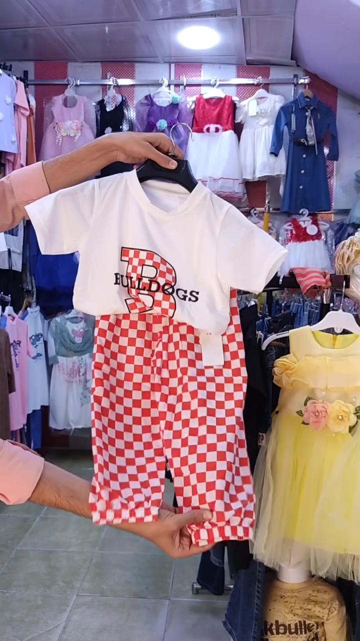 ✨ بـ 5000 بس 😍

💖 كل هذا الجمال بهيج سعر!

👗 طقم بناتي نزاكة وأناقة تخلي البنوتة تتألق بكل مكان ✨

🌸 تصميم جميل وخامة مريحة للصيف

📍 العنوان: بابل - القاسم شارع المقابل صيدلية كمال الجلبي مقابل مجمع شموسة للحاجة ألف

🚚 يوجد توصيل لجميع المحافظات

#أزياء_البراعم #طقم_بناتي #ملابس_أطفال #بابل #تخفيضات


**إذا كنت صاحب هذا الإعلان وتريد حذفه لأي سبب، رجاءا أرسل رسالة إلى الدعم الفني**