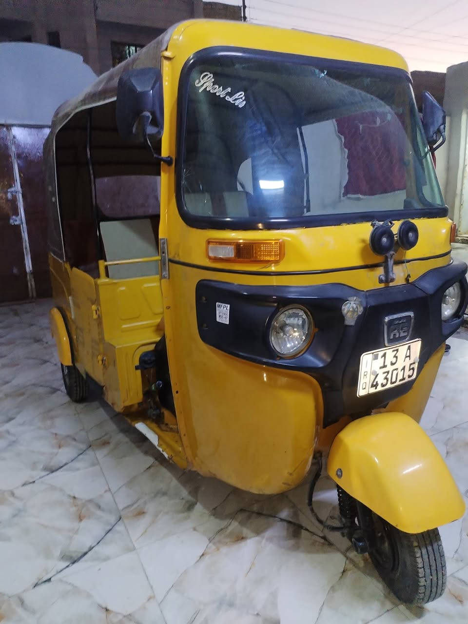 تكتك 21 سنويه ورقم نكليزي محرك مجفت لا ينقص ولا يبخر الكشره ما بيه لاصبغ ولا معجون مكفوله سعره 6800 وبيه مجال ***********
مكاني ميسان حي النداء
