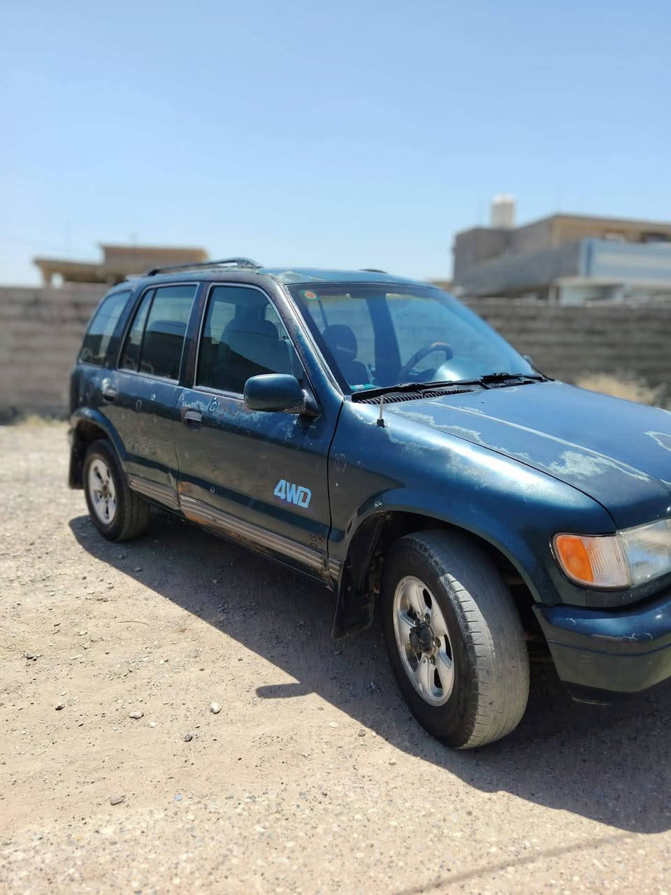 السلا عليكم للبيع كيا سبورتج موديل 93 رقم دولي بغداد سنويه 31 هزه جديده بسمي سيارة جاهزه كير مكينه بلاديات جدد صدر جديد تخم تاير ٥ويلك كب جام ٤ يصعدن وينزلن سنتر لوك كل كهربائيات شغاله لايت اشاير سكن سياره جاهزه كل نقص ما بيهه تبريد ثلج لسعر ٣٥ وبيها مجال   للعنوان بغداد بسمايه قريه 10 /‏‪***********‬‏//‏‪***********
