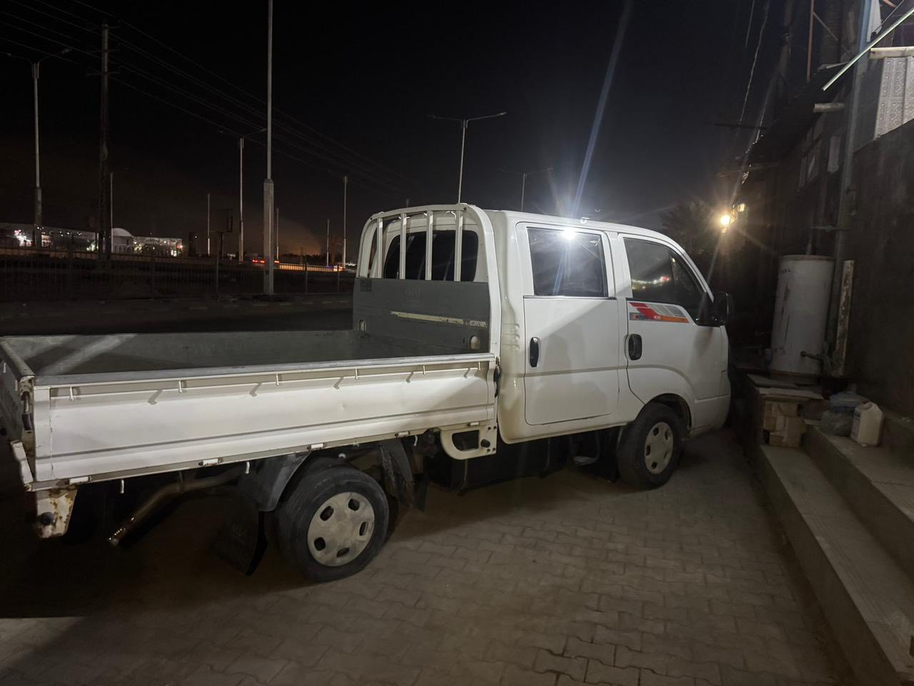 كيه موديل 2016
كيه دبل قماره 
مكفوله كفاله عامه
سنويه الى 2028
بسمي امداور ثاني يوم 
مكان نجف 
السعر  ١٤٠
اوبيها مجال 

 ***********
