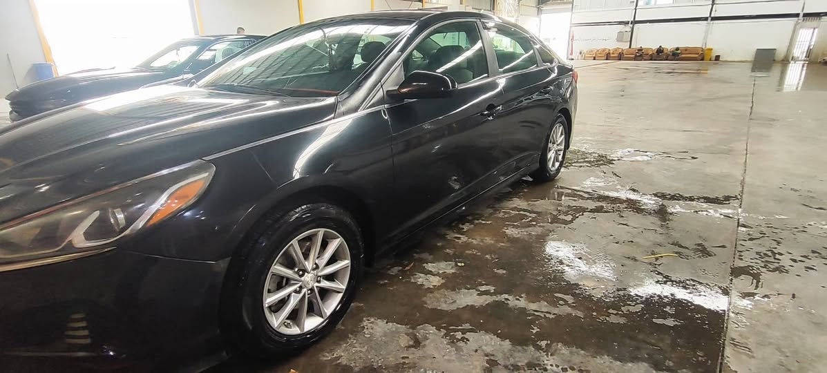 سوناتا 2018 وارد امريكي ضرر فقط دعاميات رقم اربيل دولي بأسمي تحويل مباشر 
مكينة 2400 Gdi
ماشيه 100 الف قابل للزيادة 
ثلاثة انظمة قيادة نورمل ايكو سبورت 
گير مكينه مكفول 
ايرباك فقط درگه وراجع سستم 
تخم تاير + صدر جديد 
مكانها ديالى بلدروز 
السعر 138 وبيها مجال بسيط 
***********
***********
