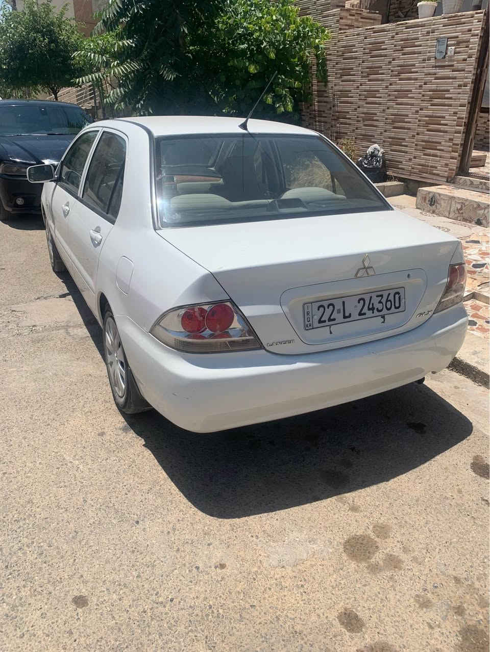 لانسەر مۆدیل ٢٠١٢مكینە گەورەیە ناوزەرد تۆماتیك سەنوی نویە یەك پڵە بۆیاغی هە یە بیلاد مكینەی گەورەیە واتاناوزەردو فۆڕنیكا گێڕو مكینە بەشەرت تووند تۆڵی بەشەرت تحویل غرامە بەشەرت شوێن سەنگەسەر ژمارە تەلەفۆن *********** سیعری ٨٨گەڵا و مجالێكی برایانە بشدار, السليمانية
