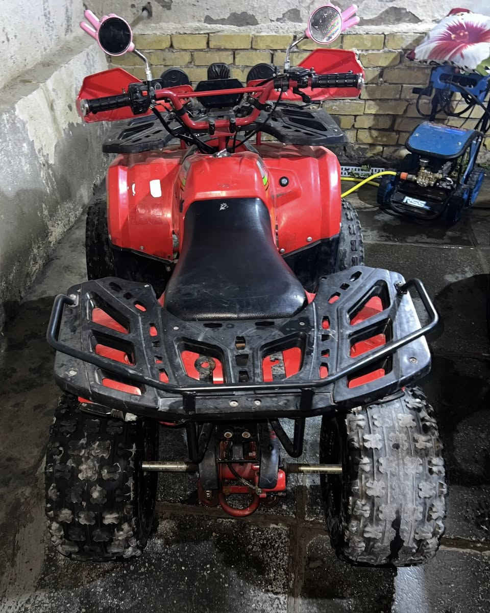 للبيع دراجه رباعية السعر ٧٥٠ للأستفسار اتصل على الرقم  ***********
