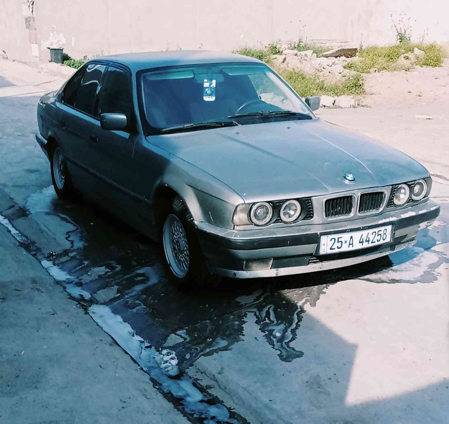 بي ام 525محرك مسكر كير عادي بجم عريض رقم كركوك مشروع وطني بطاقه بانزين هم لبيع بسمي شرط تحويل مكاني كركوك رقم موبايل ***********
