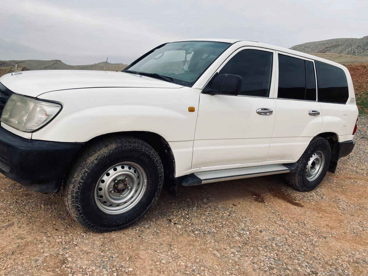 مۆنیکا 2004 مزایدە
گێڕ مکینە دەبڵ دەبڵ اکسل بەشەرت 4تایەو ویلی لۆکی لەژێرە حەفتەیەکە بۆم بەستووە چرکەی تیا نییە کامل بۆیاخە لەسەر ساغی 
سعر 95 معاملە 
***********
