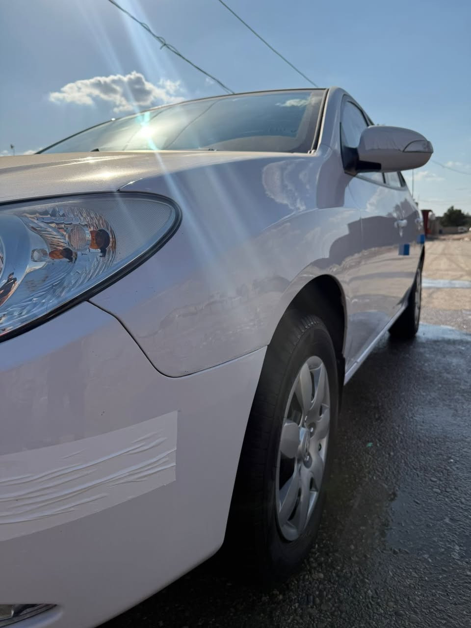 السلام عليكم 
النترا 2011 شركه العامه للبيع بيهه فقط جاملق امامي بدون دواخل مكينه 1600 للاستفسار ***********
