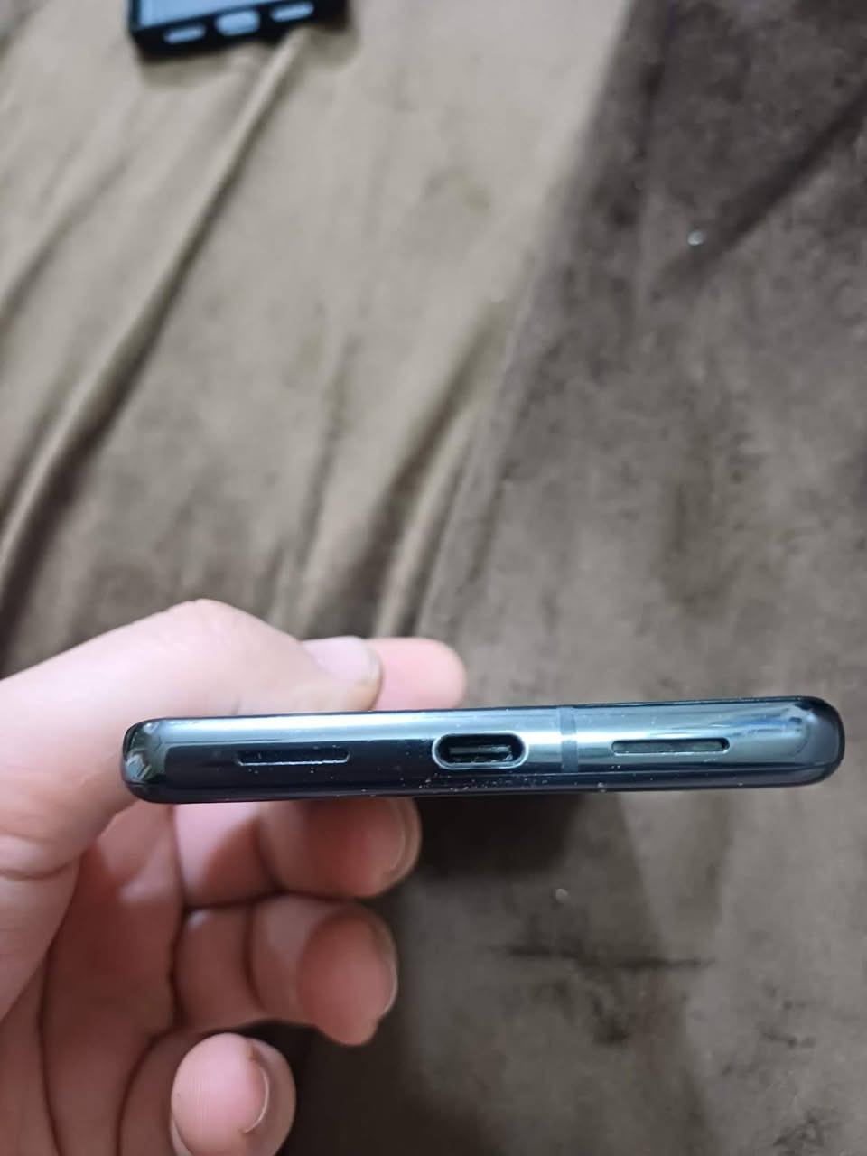 للبيع google pixel 7 pro
الذاكرة 128 
الجهاز نظيف كلش 
السعر 325 
مكاني بغداد الشعب 
يوجد توصيل 
رقمي ***********
