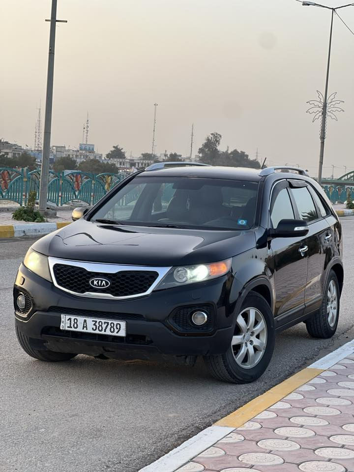 السلام عليكم 
سورنتو 2014 امريكي سياره نضيفه وضربتها خفيفه بالجنطه فقط مكفوله من كلشي محرك 2400 جي دي اي 
السعر :130 وبيها مجال 
العنوان: كربلاء طويريج 
اتصال: ***********
