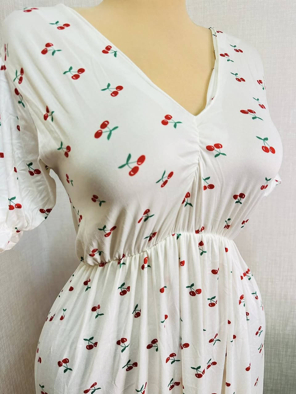 الفستان الي كلكم تحبو 🫣❤️‍🔥
فستان اول يوم العيد 🫰🏻🌙

خامه فانيله زبده 
قياس فري سايز يلبس من وزن 50 الى وزن 85 

⤵️⤵️


**إذا كنت صاحب هذا الإعلان وتريد حذفه لأي سبب، رجاءا أرسل رسالة إلى الدعم الفني**