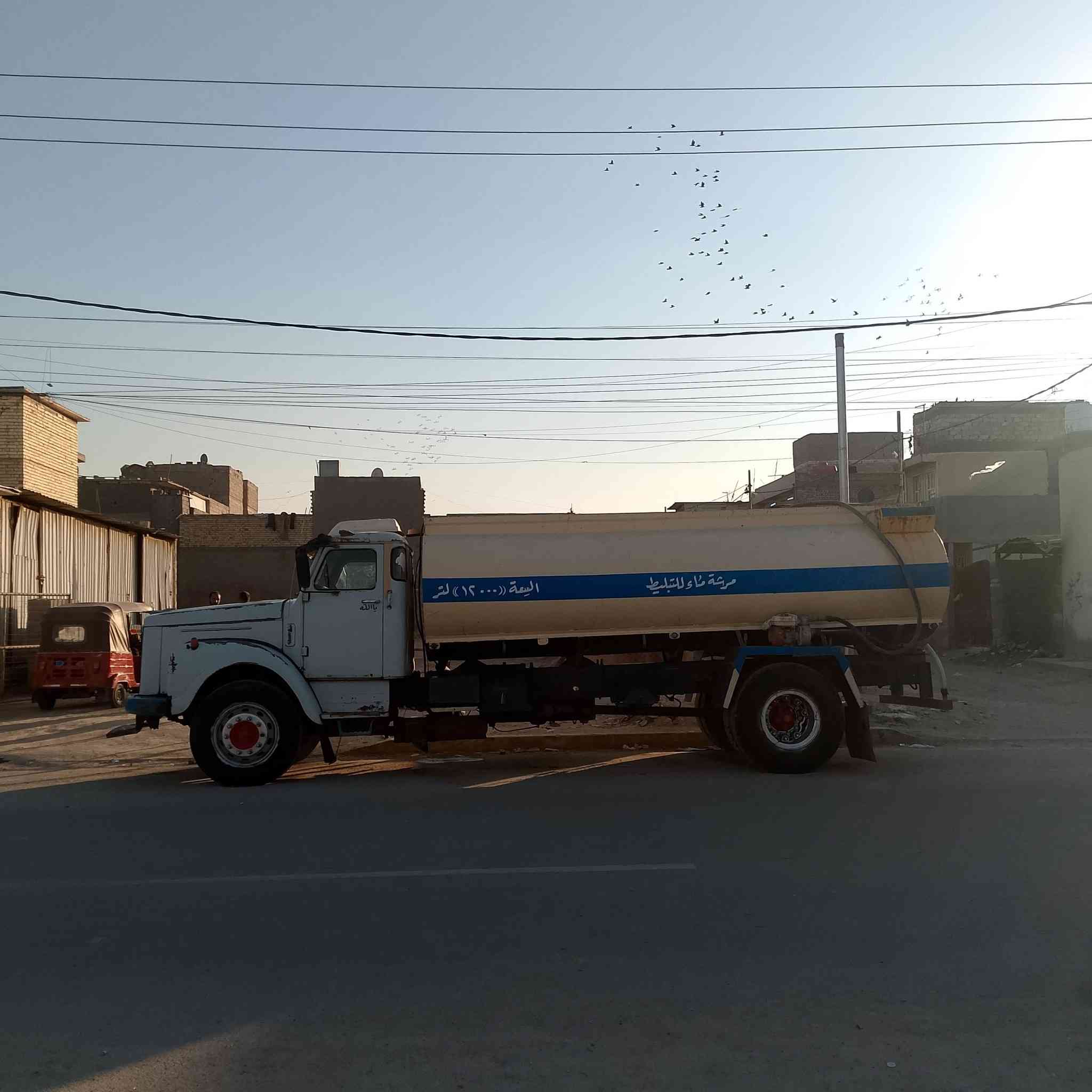 سكانيا 111 سياره قمار بلاديه مكينه 112 تانكيها جديد تخم تاير
***********
