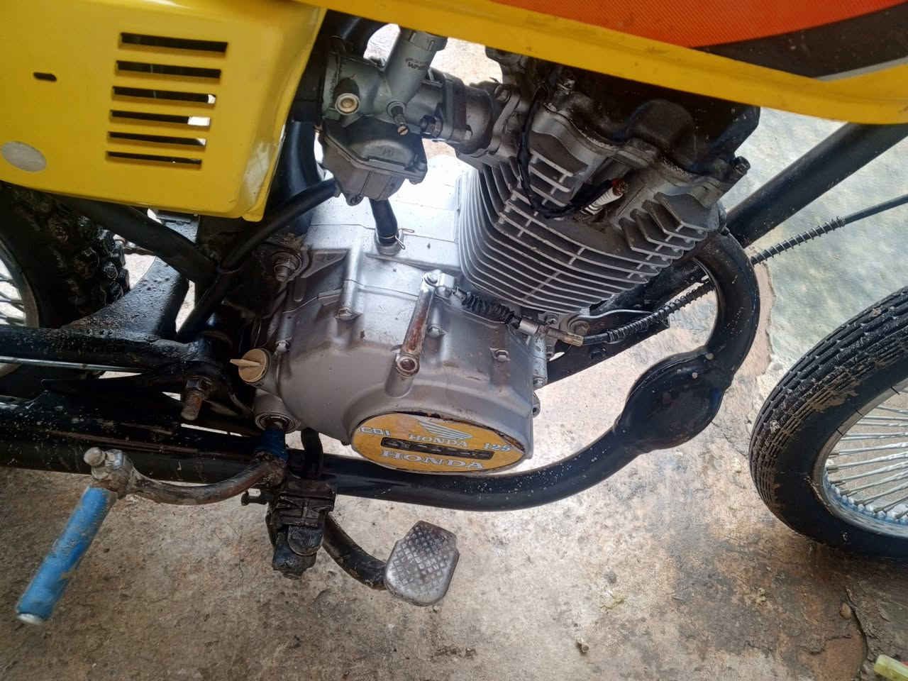 السعر 230 ***********
