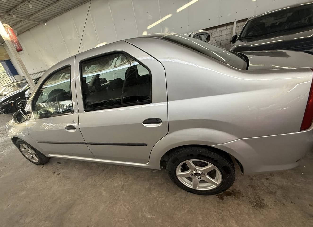 رينو 2010 فرنسي وتماتيك للبيع او مراوس***********
