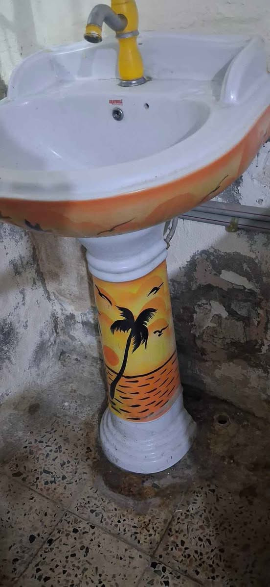 مغسله العرض ٥٨ سنتم الارتفاع ٩٠ سنتم عمارة, ميسان


**إذا كنت صاحب هذا الإعلان وتريد حذفه لأي سبب، رجاءا أرسل رسالة إلى الدعم الفني**