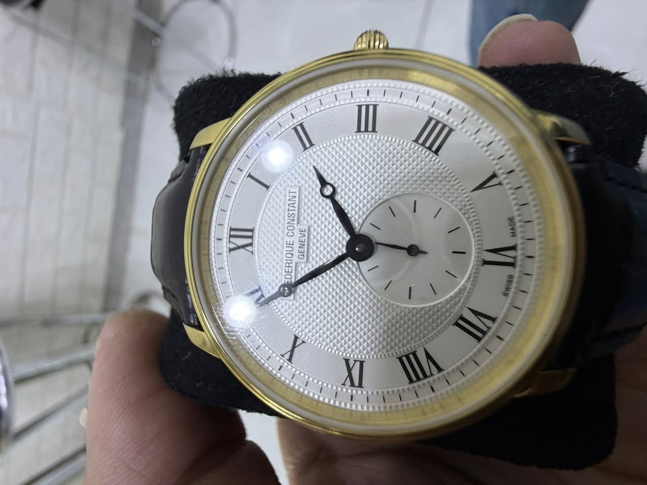 فريدريك اصلي سويسري قطر ٣٩ نظافة ١٠٠ سير مبدل فقط ساعة


**إذا كنت صاحب هذا الإعلان وتريد حذفه لأي سبب، رجاءا أرسل رسالة إلى الدعم الفني**