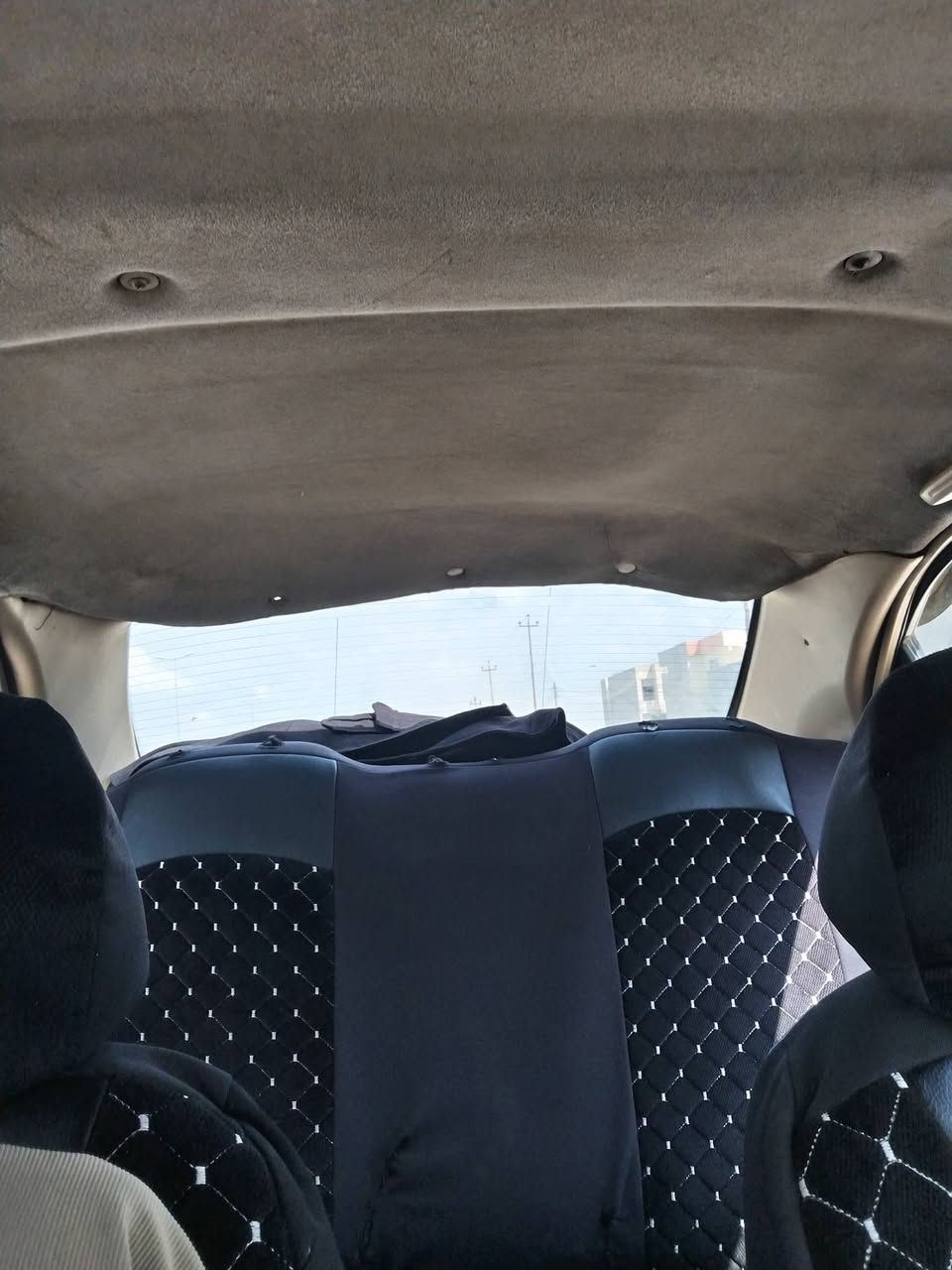 افيو موديل 2009كوري رقم بغداد دولي 
سنويه 31 هيئه غرامات صفر 
تبريد تدفئه شغال 
كير مكينه جديد 
تايرات جدد 
كاربون مامسجل 
السعر 47بيه مجال لطيبين
***********
***********
