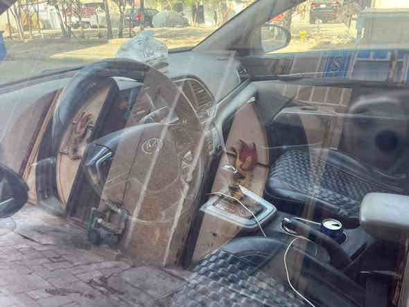 السلام عليكم، الانتر 17 أمريكي حادث صندوق مصبوغة حزام للجمالية وصور ما قبل الصبغ موجودة حدادية جديدة تخم تاير جديد مكان بغداد مدينة الصدر السعر 115وبيها مجال، ***********
