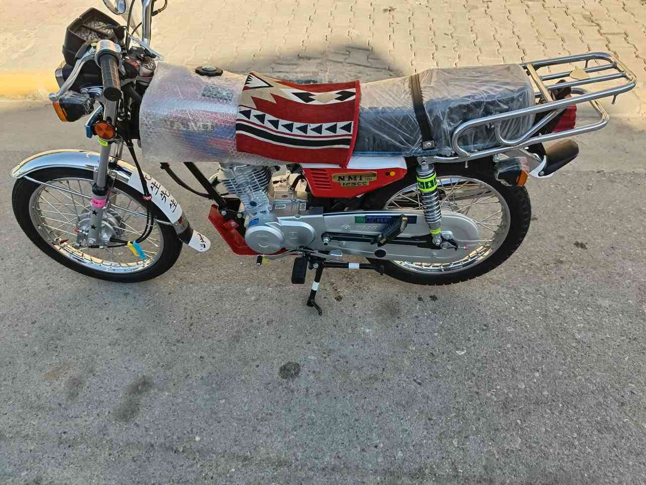 سلام عليكم دراجه اربع كير اصلي شلامجه كله اصلي شاصي 16تعمير 2023 كله شغال ونظافه انظف من الصوره السعر خاص وبيكم خير ودللو الستفسار تصال  ***********
