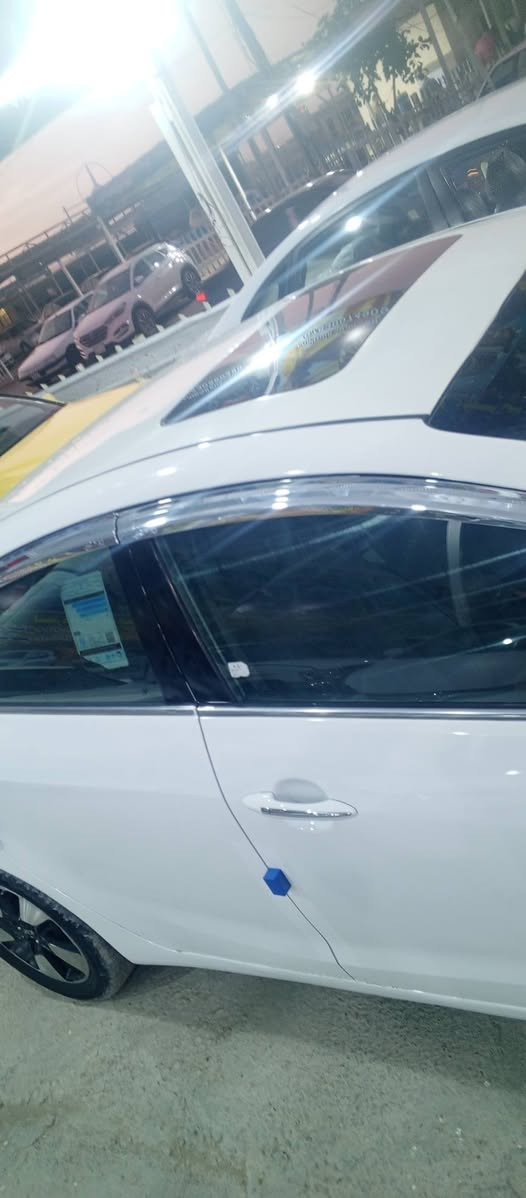 سيراتو 2013شكل ل14سيارره فول مواصفات فتحه بصمه فول
مصبوغه عام جماليه
مكفوله من ضربه السعر
95
***********
