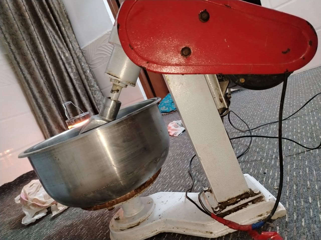 للبيع عجانه 15 كيلو وحافظه جديده استعمال شهر فقط للأستفسار
***********
