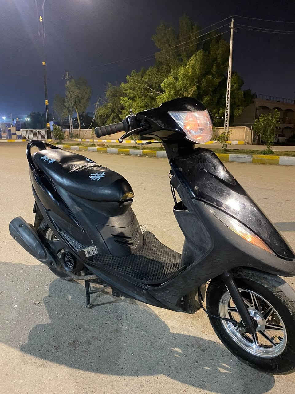 يا الله سلام عليكم  ماكس عدله للبيع  مكينه مامفتوح برغي بيها  كفاله خرسه قبق لكلجات  مفتوح مره وحده  بس دهن امزويل   بانزين محسن وسوبر مادايرلها عادي كفرات حمر مالاتها بلاد  واليفتهم بيهن يعرف اسعارهم   بك لايت اربع ولفات بلادي  + كل الغراض ذني وياها  صدر ووياله اصليه مالتها عليها يدات كوسو   + تواير جلاتين   90/90/10+  كابرياته اصليه مالتها لبلاد شادلها تجاري احسن نوعيه   + جكات للجنطه    اي ستفسار  خاص   عنوان ناصريه شارع يا حسين   الرقم ***********
