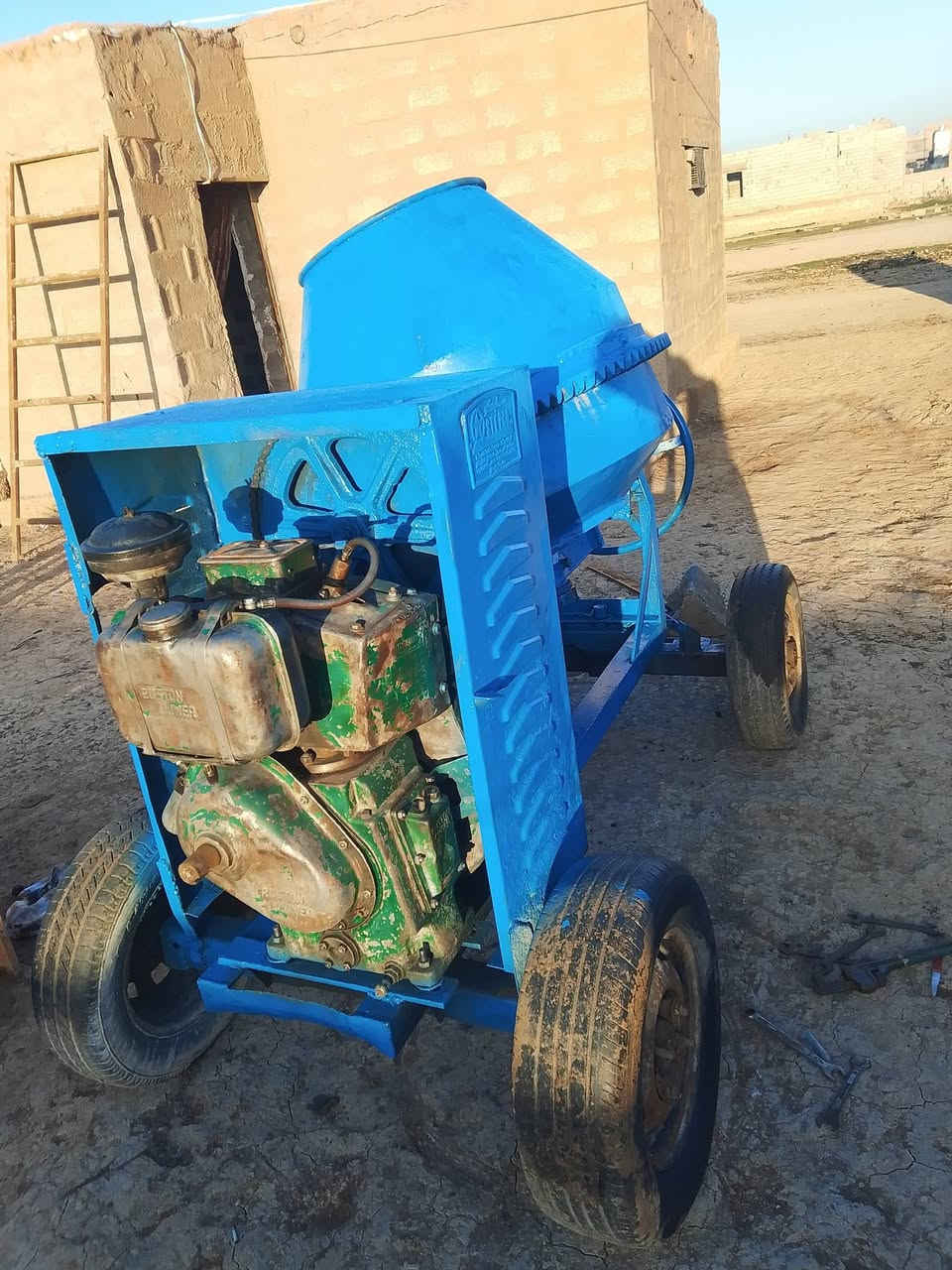 للبيع السعر 1100 تصال ***********
