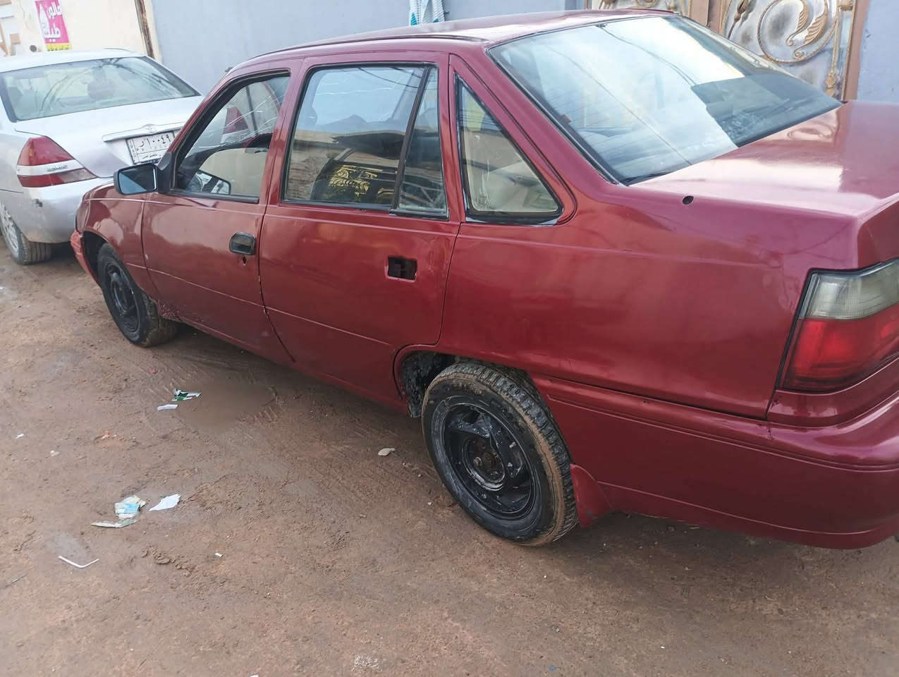 السلام عليكم دايو سلو رايد مراوس عنوان كوفه نجف سياره ب 18 وبيها مجال موديل 94 ماكينه وقير جدد تحويل مباشر حداديه زينه رقم الهاتف ***********
