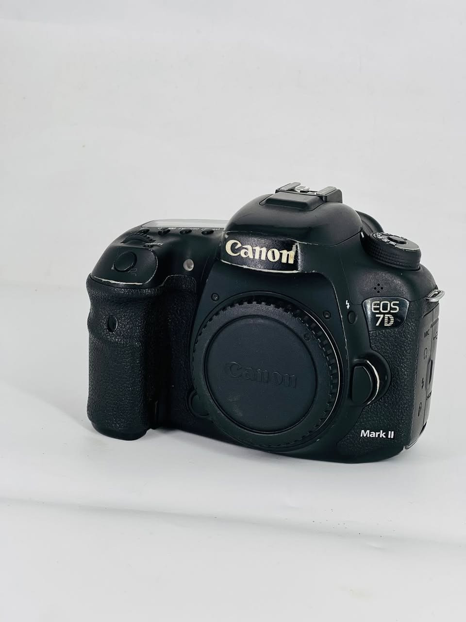 سعر 425 ألف يوجد توصيل جميع محافظات العراق لاستفسار ***********
