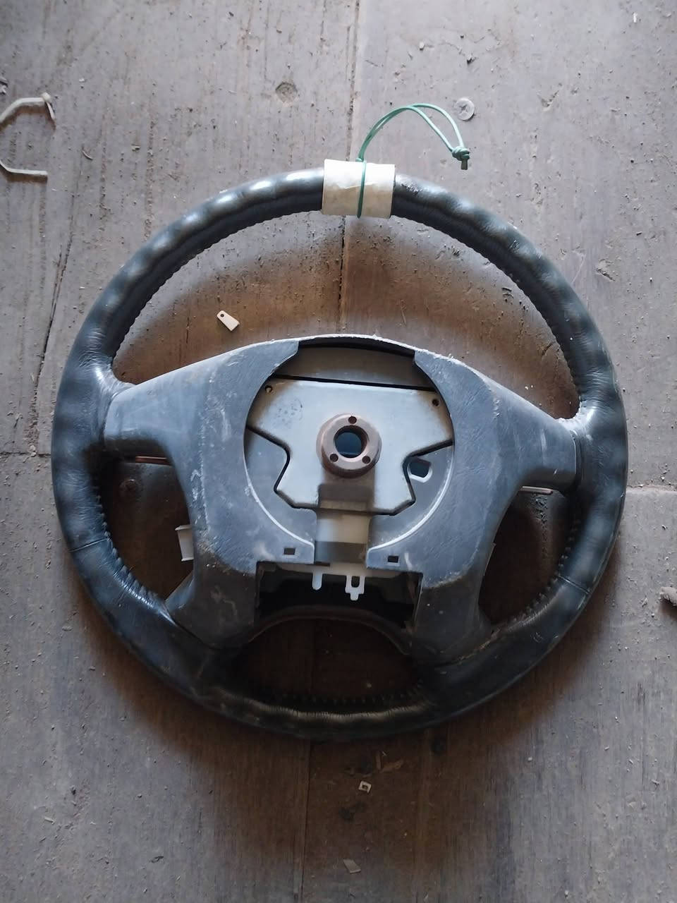 للبيع ...  دركة ستيرن نيسان باتروك فتك مال وارد .
العنوان :- بغداد الحي الصناعي في باب الشيخ .
هاتف :- ((***********))
