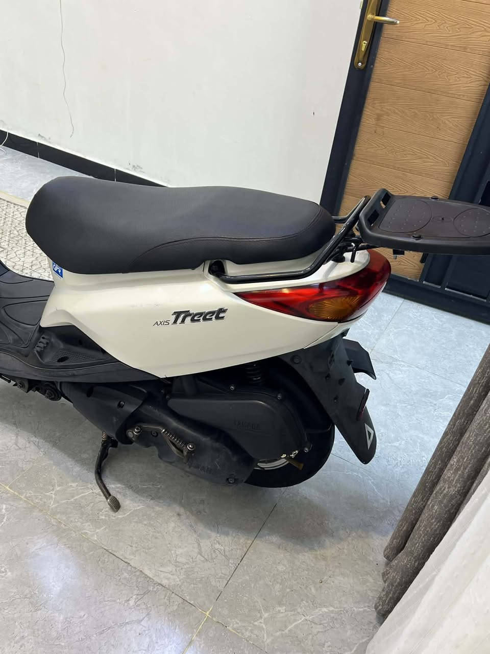 سلام عليكم اكزز ياباني نوزل دراجة رمبه كفاله عامه مكينة بلكارتون دراجة كلهه بلاديه كفرات اصليه سعر مليون وربع مكاني بغداد *********** دراجة ماشيه 16الف
