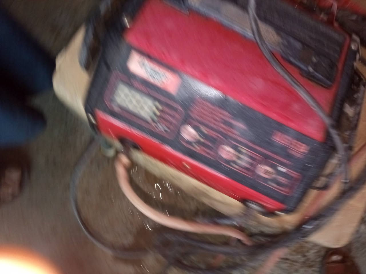 شاحنه باتري اصلي سعر 100الف مكان عوينات


**إذا كنت صاحب هذا الإعلان وتريد حذفه لأي سبب، رجاءا أرسل رسالة إلى الدعم الفني**