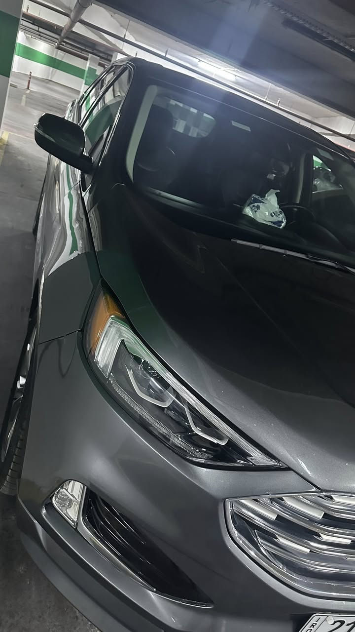 Ford Edeg 2022 titanium  175$


**إذا كنت صاحب هذا الإعلان وتريد حذفه لأي سبب، رجاءا أرسل رسالة إلى الدعم الفني**