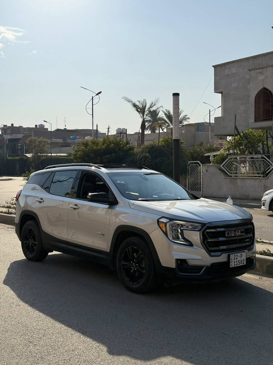 السلام عليكم
للبيع جمسي تيران AT4 فول مواصفات 
موديل 2022
رقم اربيل تحويل وكاله مباشر 
مكينه 1600 تيربو 
بانورما 
بصمه تشغل وابواب 
تشغيل عن بعد 
فور ويل ماوس 
باب خلفي كهرباء 
كشنات جلد + تدفئه 
الكشنات الاماميه كهرباء 
تبريد قطعتين
فول تحكم ستيرن  
لدات امامي خلفي 
مرايات جانبيه حساس نقطه عمياء + اشاير بالمرايات
رادار امامي 
كشن السايق رجاج 
تبريد امامي منفصل السايق عن الراكب 
كشن السايق خزن ميموري 
السياره فول الفول  
الحادث جاملغ صبغ باب السايق مبدل نفس اللون 
ماشيه 81 الف كيلو متر 

سعرها 165 $ وبيها مجال 
مكانها بغداد حي الجهاد 
للاستفسار ***********
