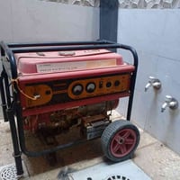 مولد تايكر للبيع 18 امبير تشتغل غاز بانزين مال بيت ممستخدمه شي قليل ال...