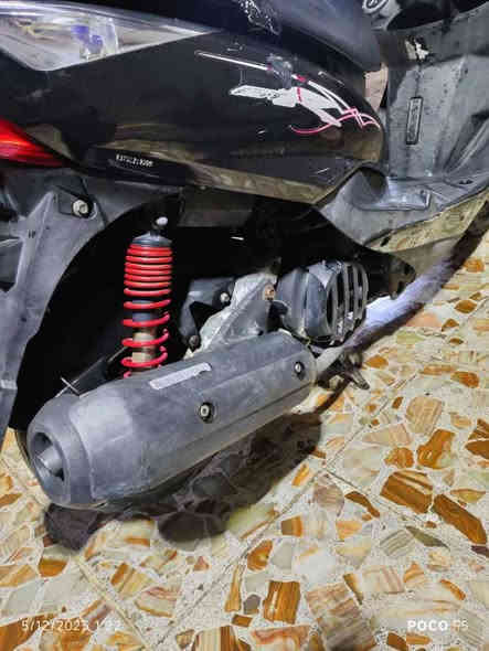 السلام عليكم دراجه ماكس ثعلب للبيع الدراجه كفاله عامه مكينه وكفر جيب فيتر وتعال افحص الدراجه كله بلادي سلف كابريتر كهرباء شلعة معدل تخبل برغي نقص مابيهة مكاني بغداد سبع ابكار سعر خاص او تصل ***********
