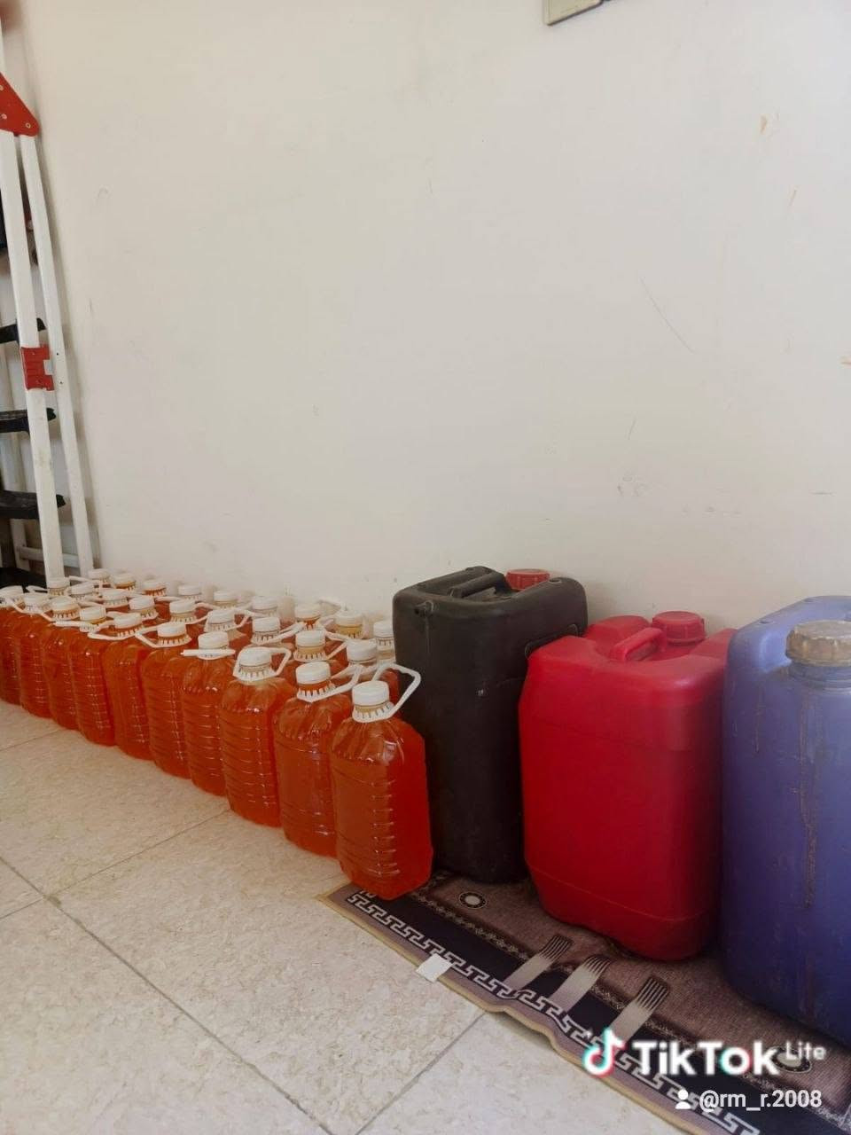 سلام عليكم
زاهي درجه اولى عطر طوري رغوه وتنضيف 
تفحص أمام المندوب مايعجبك رجعه وفلوسك ترجعلك 
متوفر زاهي وقاصر ابيض والوان وفلاش ومزيل 
بغداد الحسينيه توصيل داخل الحسينيه فقط


**إذا كنت صاحب هذا الإعلان وتريد حذفه لأي سبب، رجاءا أرسل رسالة إلى الدعم الفني**