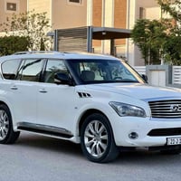 QX80 بلاتينيوم • ٨ سلندر • رقم سليمانية
