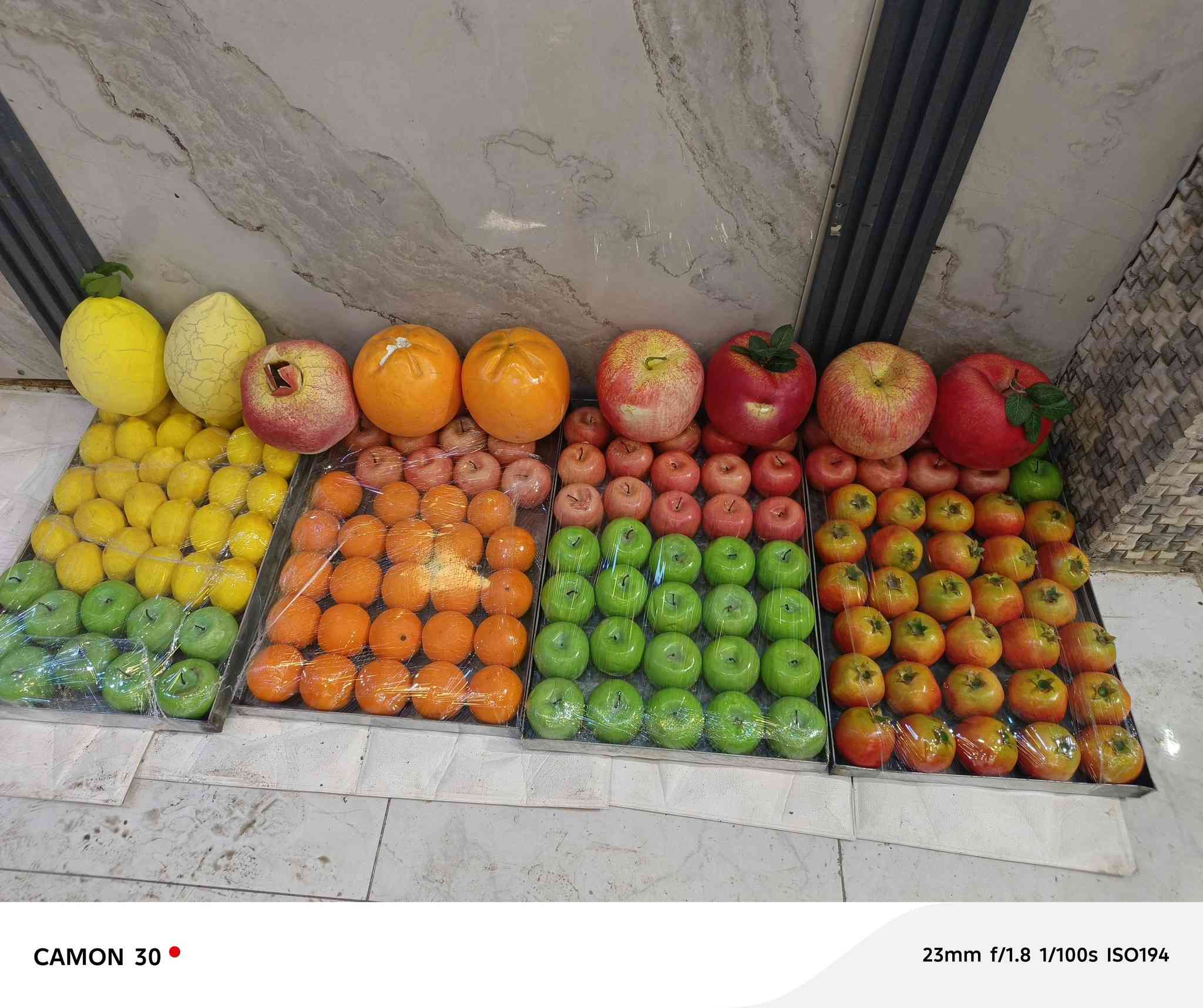 عندي فواكه بلاستيك لبيع مكاني نجف (***********)
