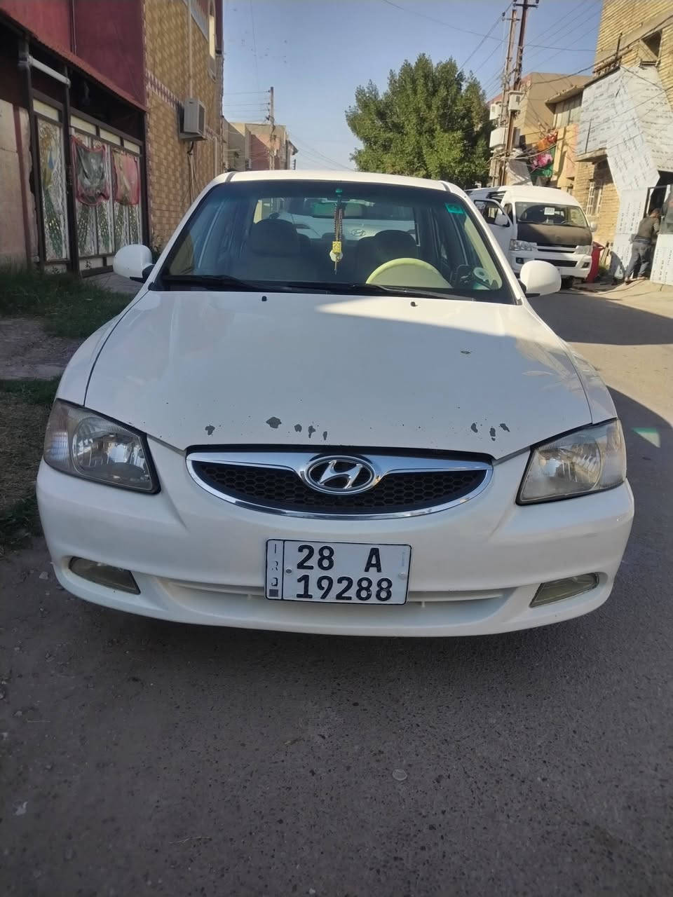 السلام عليكم سياره فيرنا موديل 15 مكينه مفتوحه بيه رصعات راجعه ع بارد سياره رقم نجف بس تحويل بغداد  
مكاني بغداد حي العامل سعر 73
 رقم الهاتف واتساب ***********
