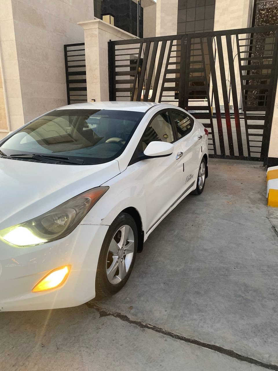 النترا 2012 وارد أمريكي
مكينه 1800دوش مجفته

فول اوتماتيك

ماشيه ٩٠ ألف مايل حقيقي

منضومه زنون وتايرات  جديده

بيه صبغ بنيد وبيه نكراش صفحه اليسره بدون صبغ
السعر ٩٣
السياره بأسمي 

الرقم *********** مكاني الفلوجه
