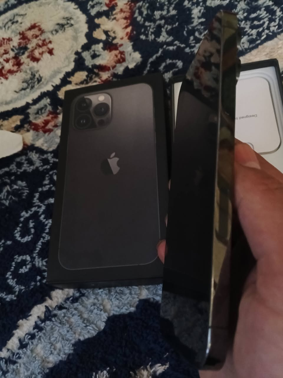 ‏📱iPhone 13 Pro Max
‏📱آيفون ١٣ برو ماكس
‏🖤 اسود طافي مميز
‏💦وتر بروف 
‏📀ذاكرة 256                 
‏🔥جهاز نظيف ومرتب 
‏🔋بطارية 85بلاد 
‏سعر  700 وبي مجال بسيط كلش 
‏📍مكاني بغداد 
‏📞خاص او اتصال ***********
