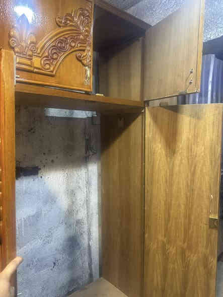 مراح اكلكم شي بس اكلكم بعد متحصلون نفس هل نضافة ونفس هل متانة ب ٧٥٠ بسسسس لاحجز والاستفسار مراسلة الصفحة او الاتصال على الهاتف *********** يوجد واتساب تحياتي لكم
